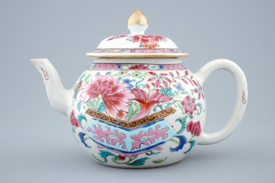 A Chinese famille rose teapot and cover, Yongzheng/Qianlong