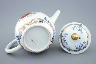 A Chinese export porcelain monogrammed teapot and cover with a putto, Qianlong, 18th C.