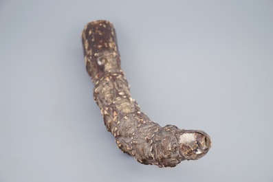 A carved and lacquered ivory tusk with Buddhas, Burma, 17/18th C.