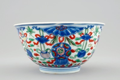 A Chinese wucai bowl with buddhist emblems, Shunzhi, 1643-1661