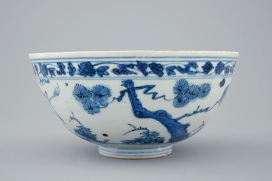 Een Chinese blauw-witte kom met kraanvogels, Ming Dynastie