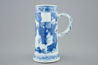 A blue and white Chinese tankard, Transitional period, 1620-1683