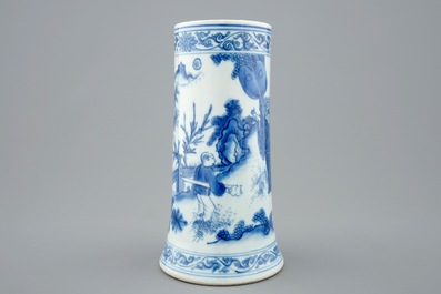 A blue and white Chinese tankard, Transitional period, 1620-1683