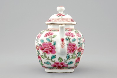A Chinese famille rose teapot and cover, Yongzheng/Qianlong
