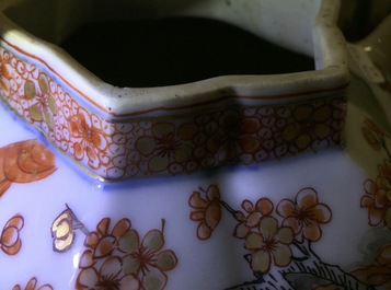 A fine pair of large Chinese Imari style teapots and covers, Kangxi