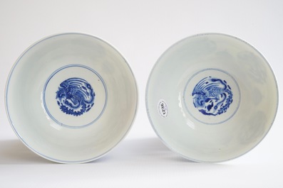 A pair of fine Chinese blue and white phoenix bowls, Kangxi
