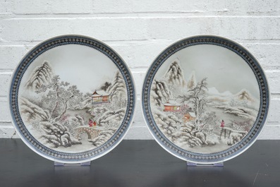 Een set van vier Chinese borden met winterlandschappen, 20e eeuw