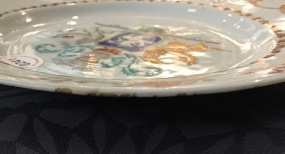Een Chinees wapenbord met inscriptie "De Van Heemskerkens", Qianlong, 18e eeuw