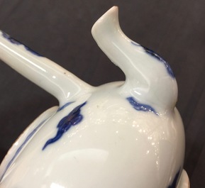 A Chinese blue and white high-handled dragons teapot, Kangxi