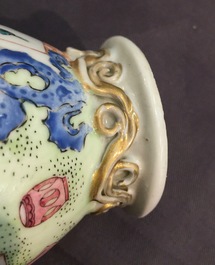 A Chinese famille rose tea caddy and cover, Yongzheng, 1723-1735