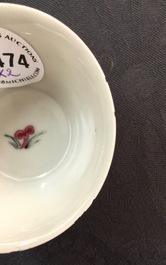 A pair of Chinese famille rose cups and saucers with deer, Yongzheng, 1723-1735
