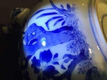 A large Chinese blue and white teapot and cover with peacocks, Kangxi