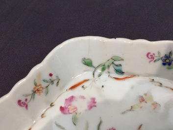 A Chinese famille rose teapot and cover on stand, Qianlong, 18th C.