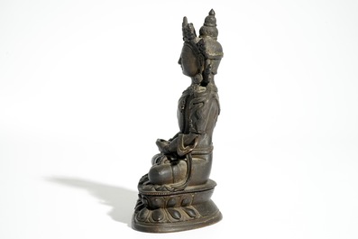 Une statuette de Tara en bronze, Chine, Ming