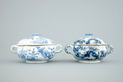 Twee Delftse blauw-witte bouillons met deksels, eind 17e eeuw