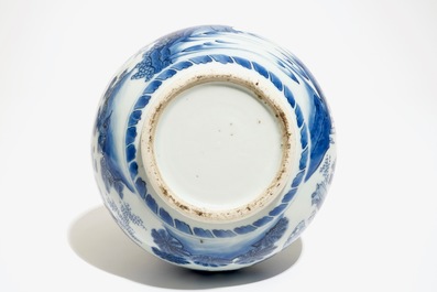 Een Chinese blauw-witte kalebasvaas met geleerden, Transitie periode, Chongzhen