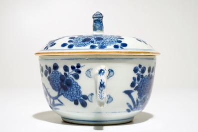 A Chinese blue and white covered bowl with ears, Kangxi