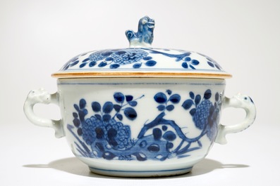 A Chinese blue and white covered bowl with ears, Kangxi