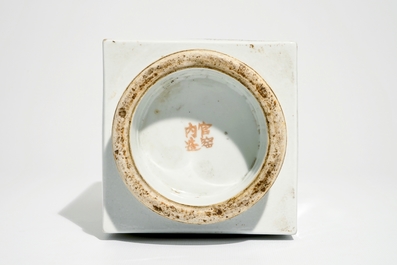 A Chinese square qianjiang cai vase with landscape designs, 20th C.