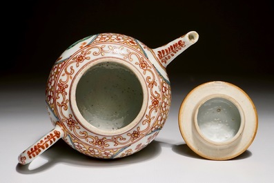 A Chinese Dutch-decorated Amsterdams bont teapot, 18th C.