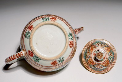 A Chinese Dutch-decorated Amsterdams bont teapot, 18th C.