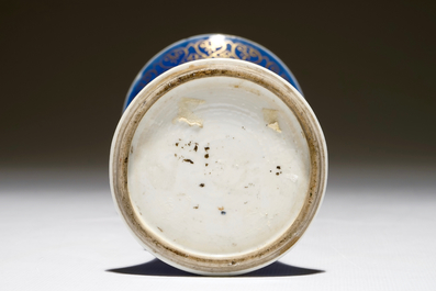 Een Chinese bleu poudr&eacute; gu vaas met verguld decor, Kangxi