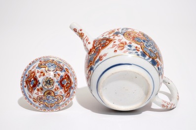 A Chinese Dutch decorated teapot and cover with floral design, Qianlong