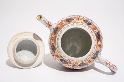 A Chinese Dutch decorated teapot and cover with floral design, Qianlong