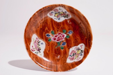 A Chinese famille rose faux-bois cup and saucer, Qianlong