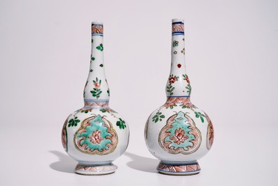 Een paar Chinese famille verte watersprenkelaars, Kangxi