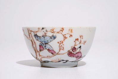 A Chinese famille rose mandarin cup and saucer, Qianlong