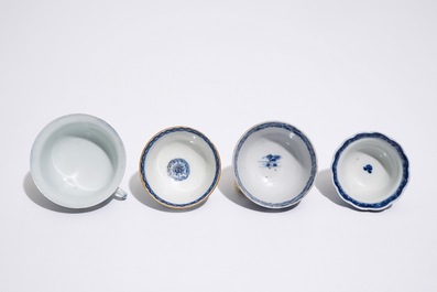 Four Chinese famille rose and blue and white cups and saucers, 18/19th C.
