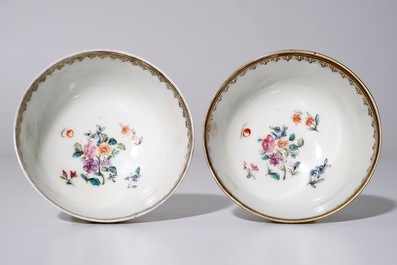 A pair of Chinese export cups and saucers and a milk jug and cover, Qianlong