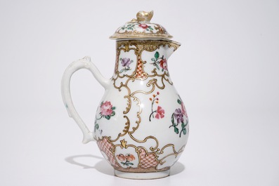 A pair of Chinese export cups and saucers and a milk jug and cover, Qianlong
