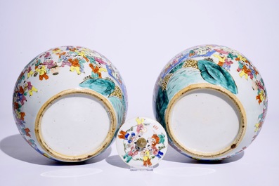 Une paire de pots &agrave; gingembre en porcelaine de Chine famille rose, 19&egrave;me