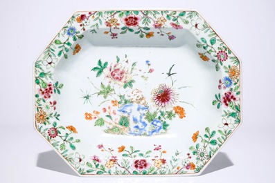 A Chinese famille rose ewer with cover and basin, Qianlong