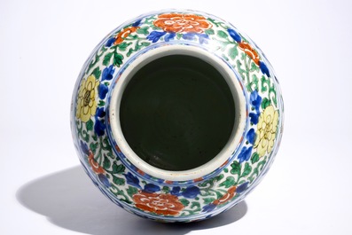 A Chinese Transitional wucai vase with buddhist emblems, Transitional period, Chongzhen/Shunzhi
