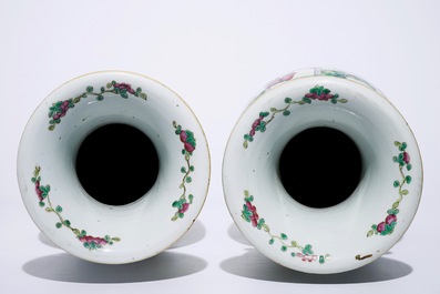 A pair of Chinese famille rose vases with "100 antiquities" design, 19th C.