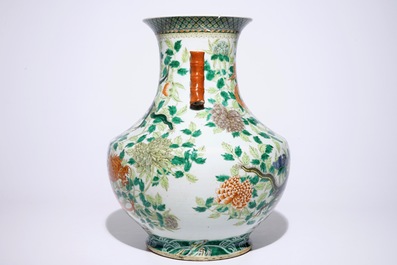 A large Chinese famille verte hu-shaped "Dragon" vase, 19th C.