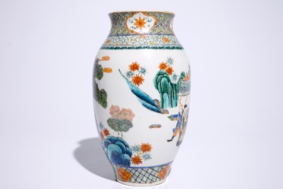 A Chinese famille verte ovoid jar with warriors, 19th C.