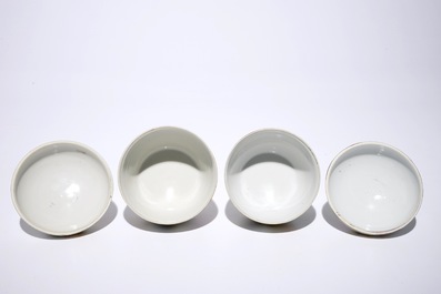 A pair of Chinese qianjiang cai covered bowls, 19/20th C.