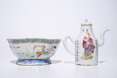 Een Chinees famille rose "Wu Shuang Pu" kannetje en een kom met mandarijneenden, 19e eeuw