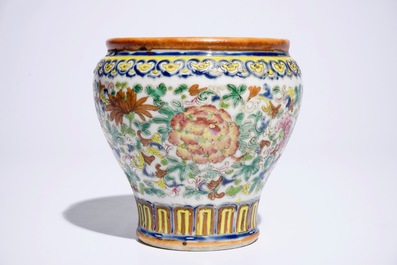 A Chinese famille rose spittoon for the Peranakan or Nyonya market, 19th C.