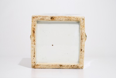 A square Chinese famille rose vase with a couple in a garden, 19/20th C.
