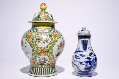 A Chinese blue and white jug, a famille jaune vase and eight plates, 18/19th C.