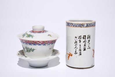 A varied lot of Chinese famille rose and iron red porcelain, 19/20th C.