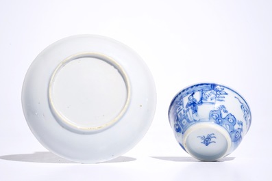 Zes blauw-witte Chinese koppen en schotels, Kangxi/Yongzheng