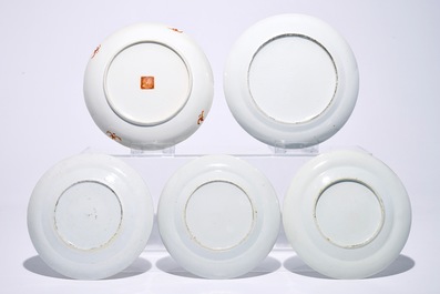 Vijf diverse Chinese famille rose borden, w.o. Canton, 19e eeuw