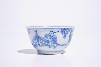 Zes blauw-witte Chinese koppen en schotels, Kangxi/Yongzheng