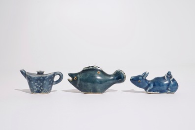 Three Chinese monochrome blue waterdroppers, 19/20th C.